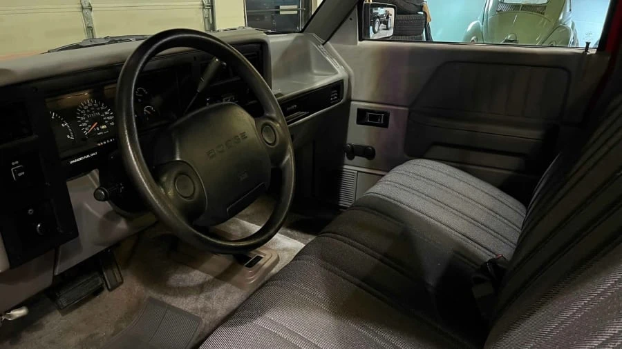 1996 Dodge Dakota 1st Gen - Image 3 of 13