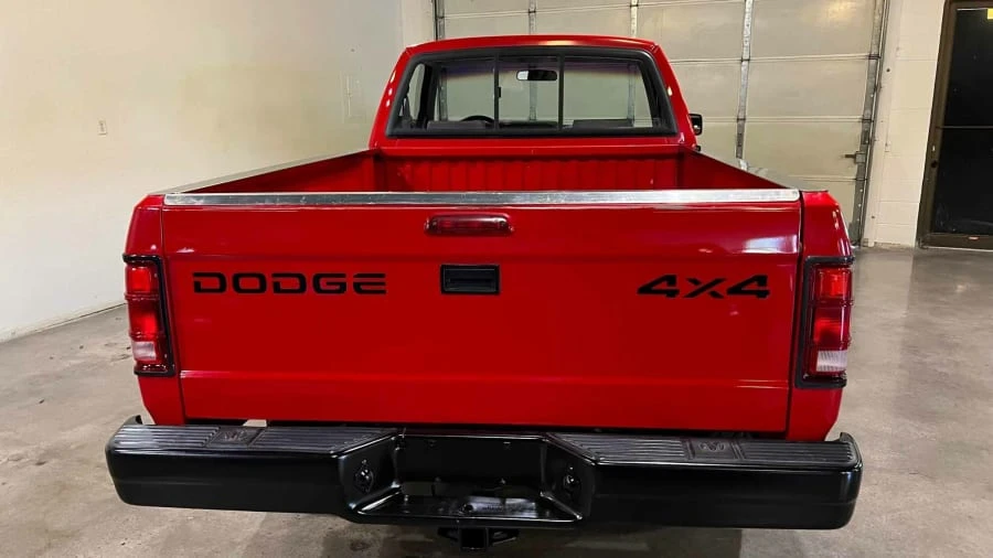 1996 Dodge Dakota 1st Gen - Image 8 of 13