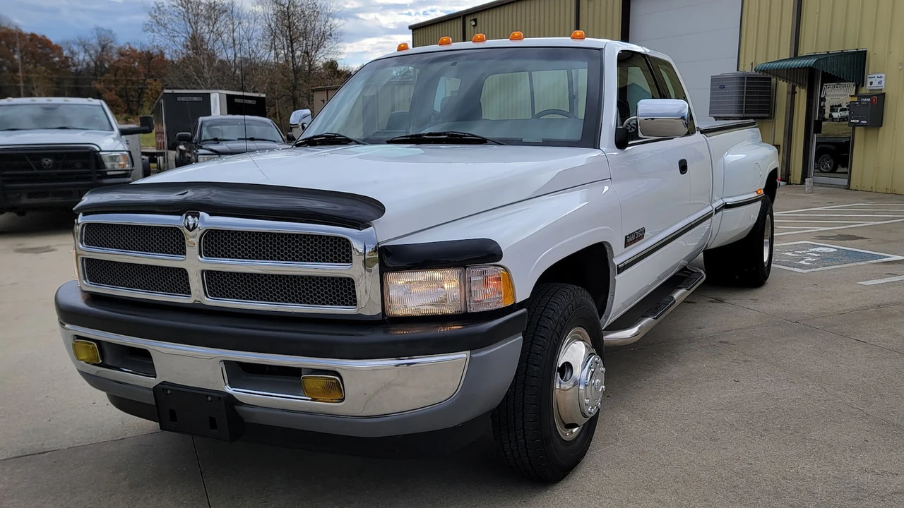 1996 Dodge Ram 2nd Gen - Image 17 of 29