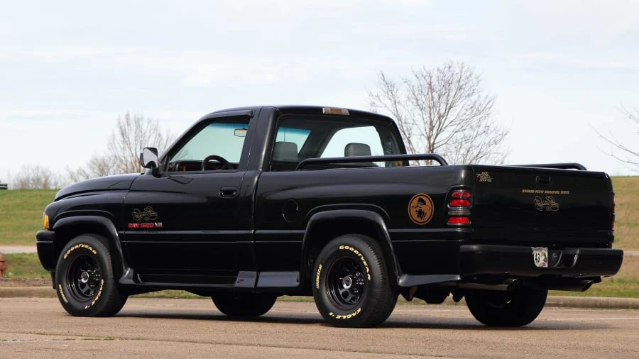1996 Dodge Ram 2nd Gen - Image 3 of 12