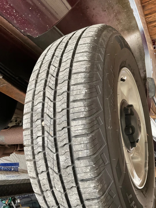 1996 Dodge Ram Van - Image 15 of 18