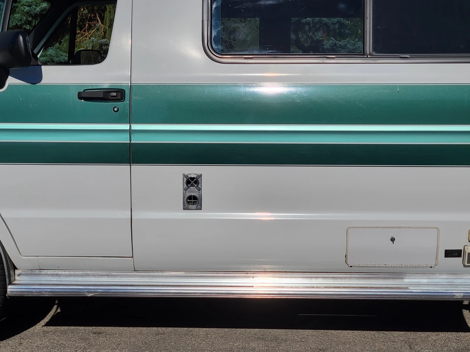 1996 Dodge Ram Van - Image 30 of 31
