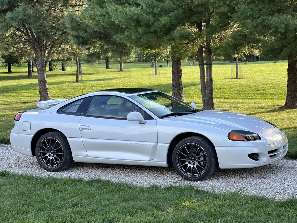 1996 Dodge Stealth - Image 9 of 31