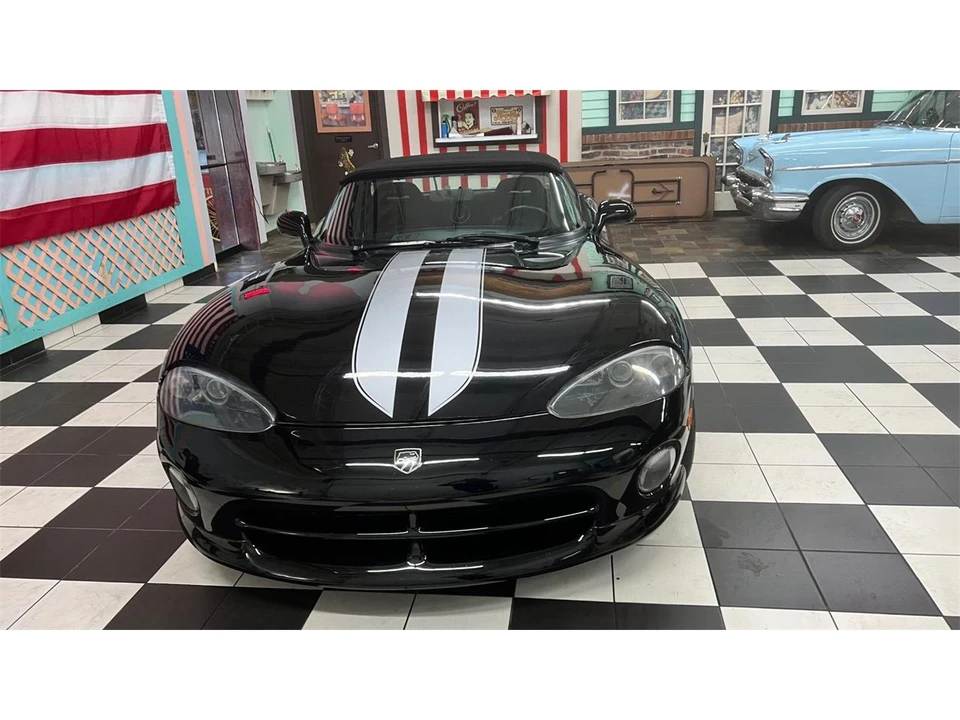 1996 Dodge Viper 2nd Gen - Image 17 of 31