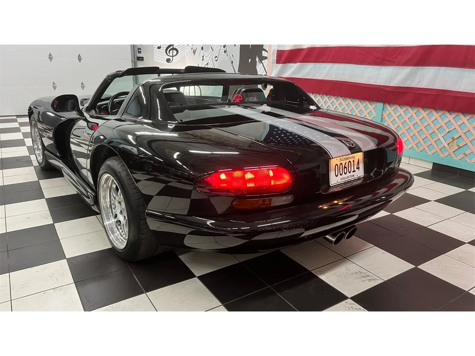 1996 Dodge Viper 2nd Gen - Image 3 of 31