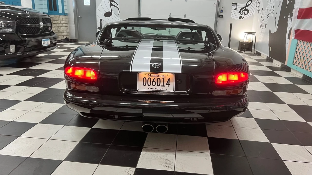 1996 Dodge Viper 2nd Gen - Image 4 of 31