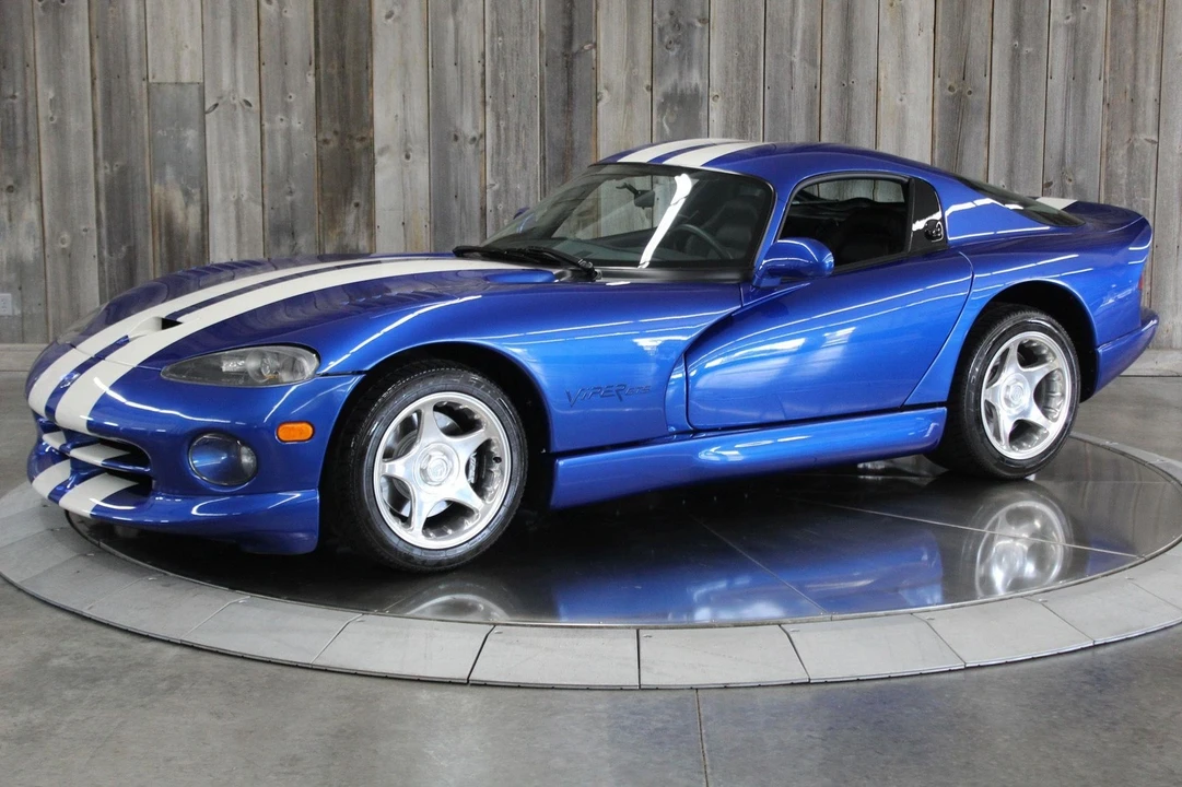 1996 Dodge Viper 1st Gen - Image 2 of 21