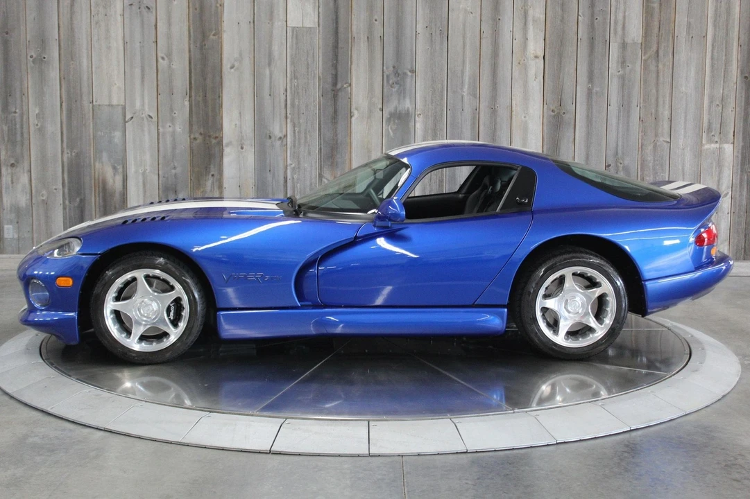 1996 Dodge Viper 1st Gen - Image 3 of 21