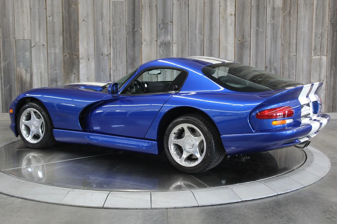 1996 Dodge Viper 2nd Gen - Image 3 of 21