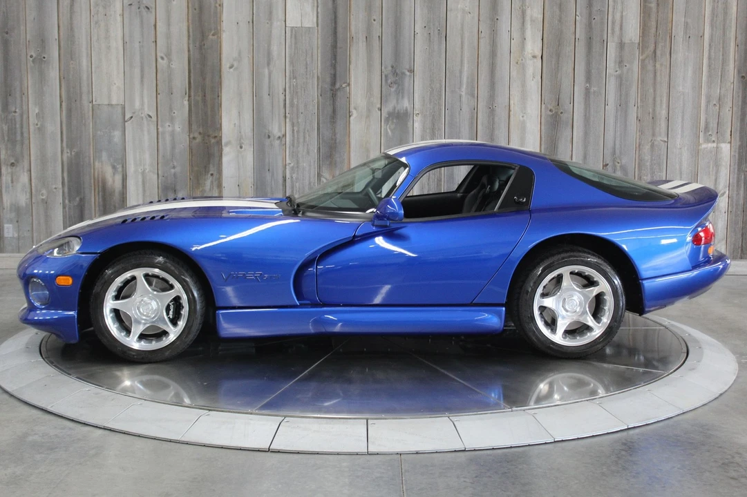 1996 Dodge Viper 2nd Gen - Image 2 of 21