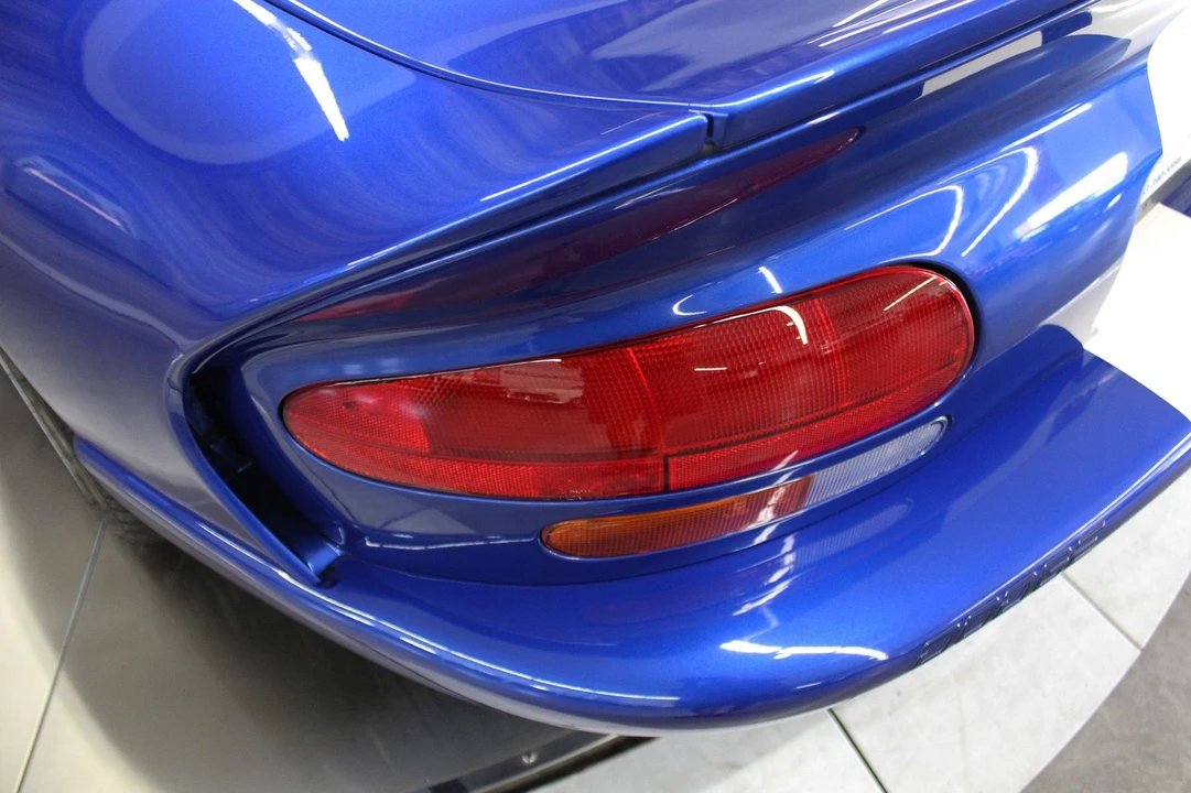 1996 Dodge Viper 1st Gen - Image 17 of 21