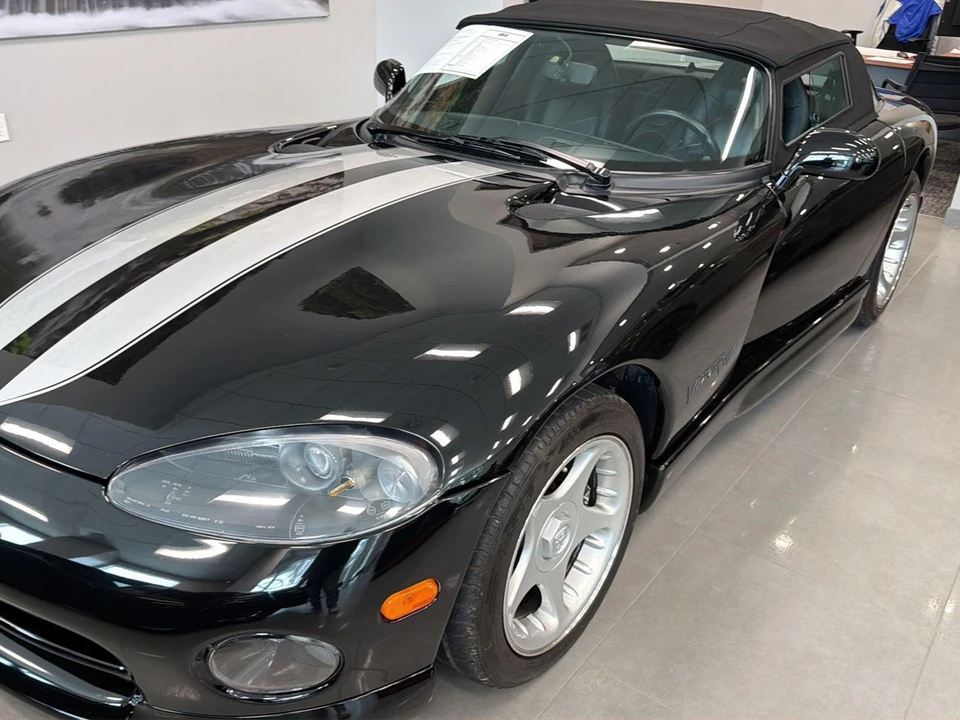 1996 Dodge Viper 2nd Gen - Image 9 of 31
