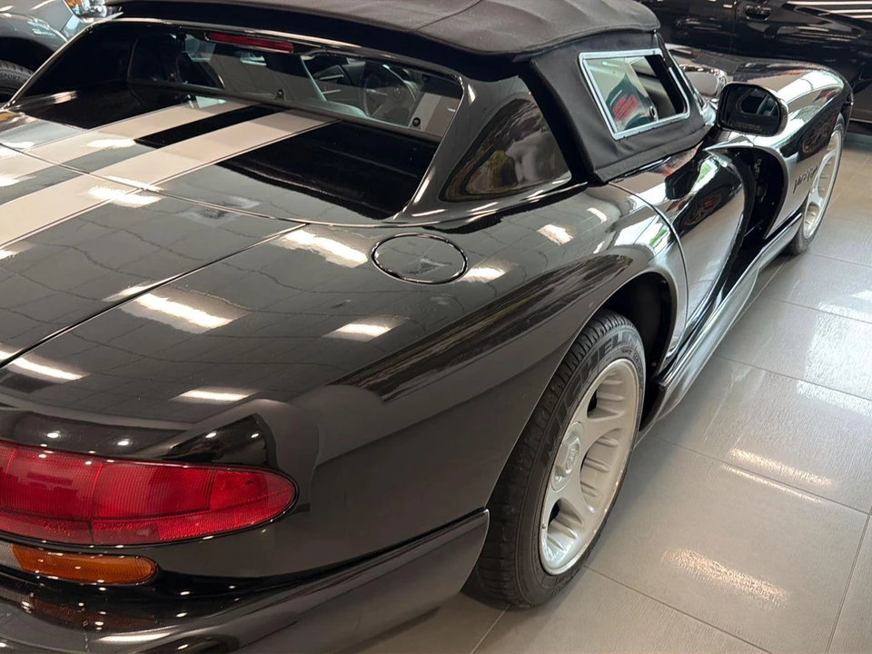 1996 Dodge Viper 2nd Gen - Image 3 of 31