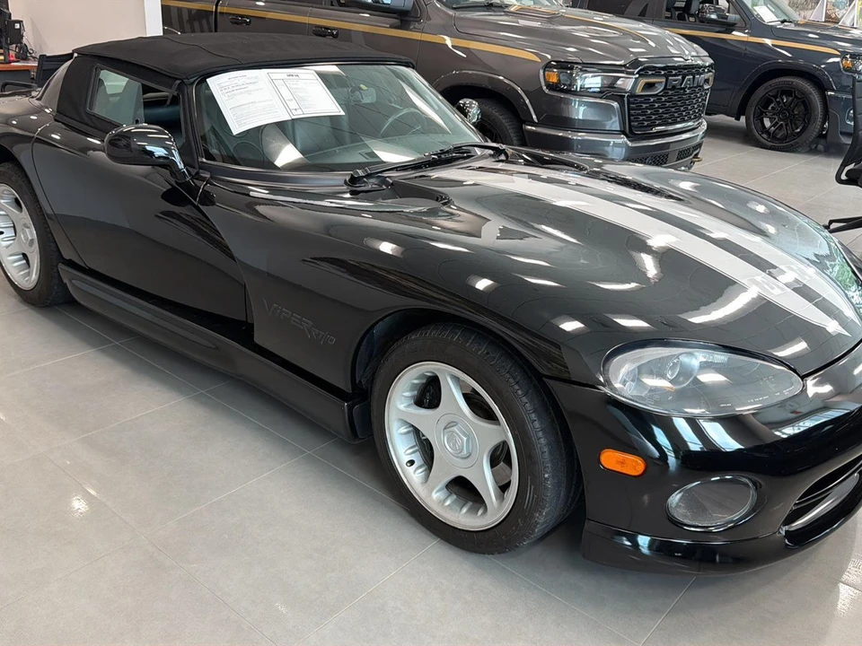 1996 Dodge Viper 2nd Gen - Image 2 of 31