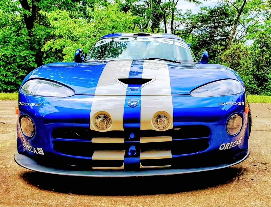 1996 Dodge Viper GTS 2nd Gen - Image 3 of 10