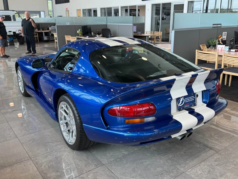 1996 Dodge Viper GTS 2nd Gen - Image 5 of 11