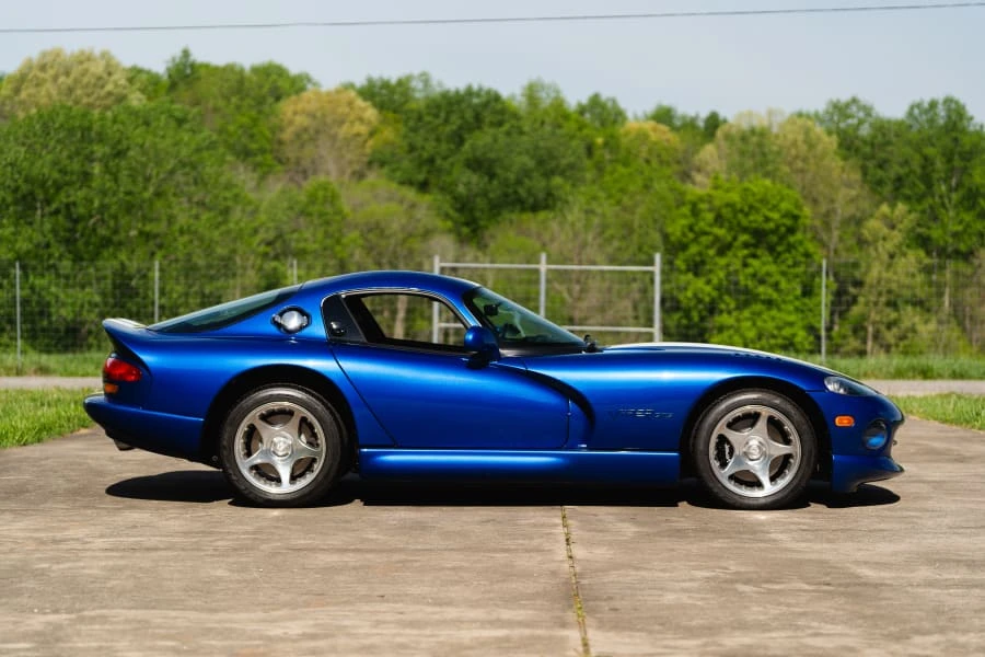 1996 Dodge Viper GTS 2nd Gen - Image 2 of 24