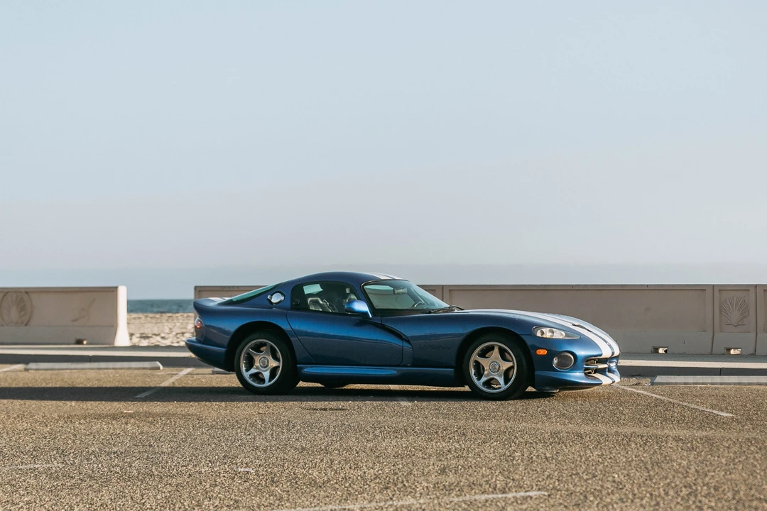 1996 Dodge Viper GTS 2nd Gen - Image 16 of 31
