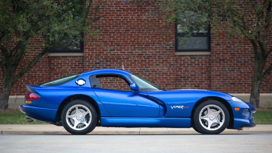 1996 Dodge Viper GTS 2nd Gen - Image 8 of 12