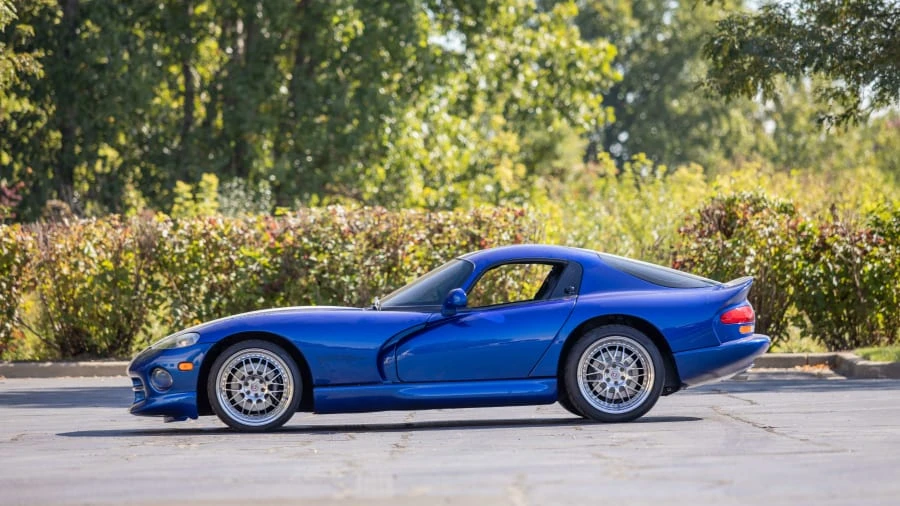 1996 Dodge Viper GTS 2nd Gen - Image 2 of 21