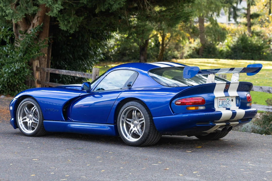 1996 Dodge Viper GTS 2nd Gen - Image 12 of 31