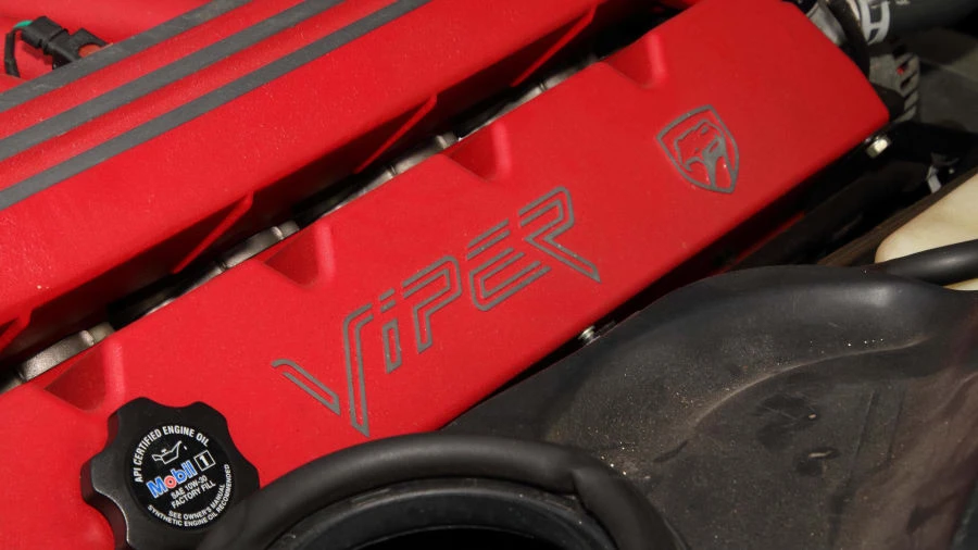 1996 Dodge Viper GTS 2nd Gen - Image 9 of 12