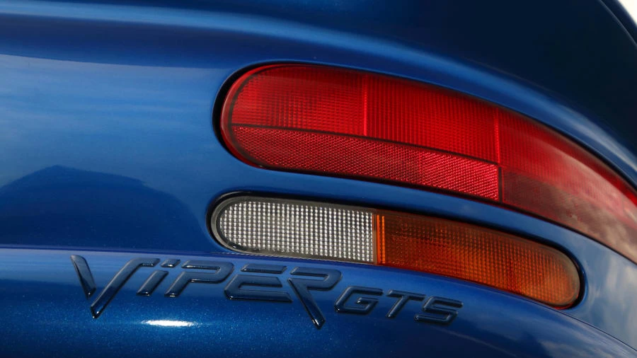 1996 Dodge Viper GTS 2nd Gen - Image 11 of 12