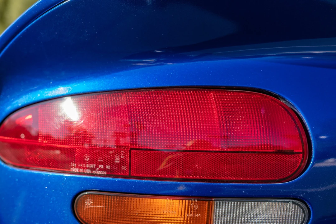 1996 Dodge Viper GTS 2nd Gen - Image 27 of 31