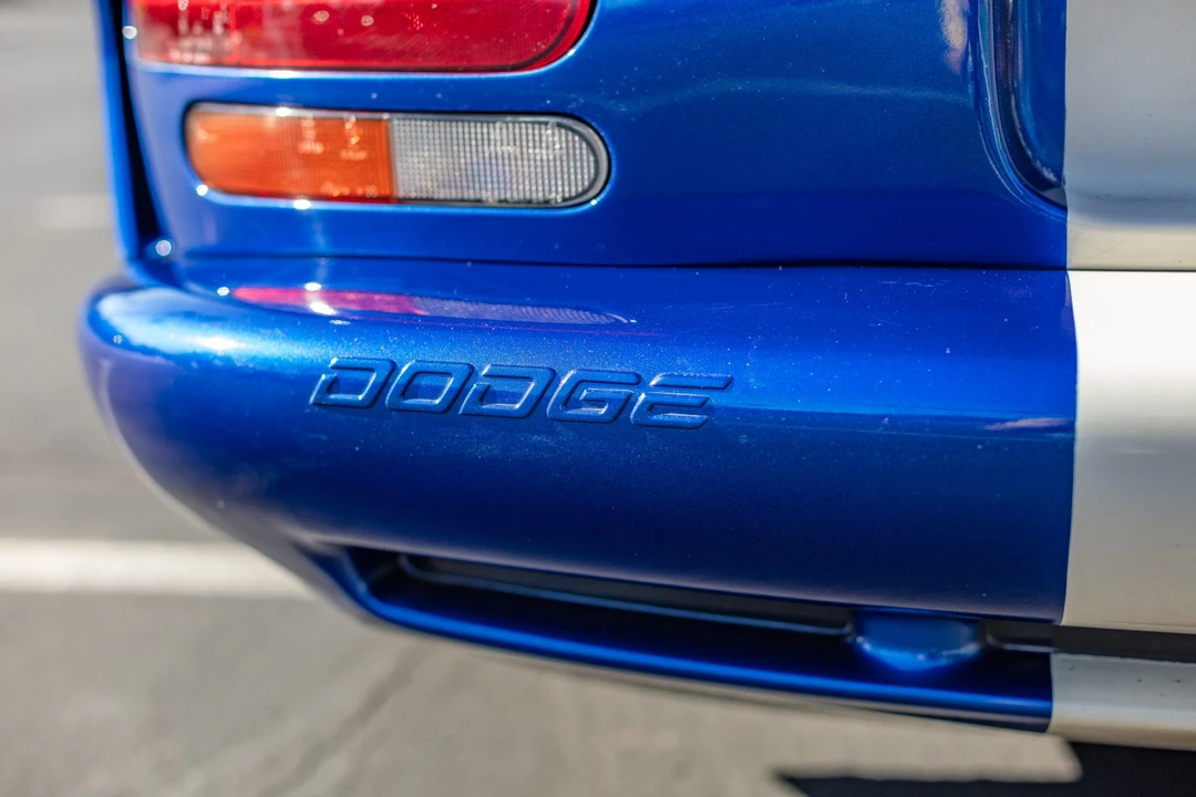 1996 Dodge Viper GTS 2nd Gen - Image 28 of 31