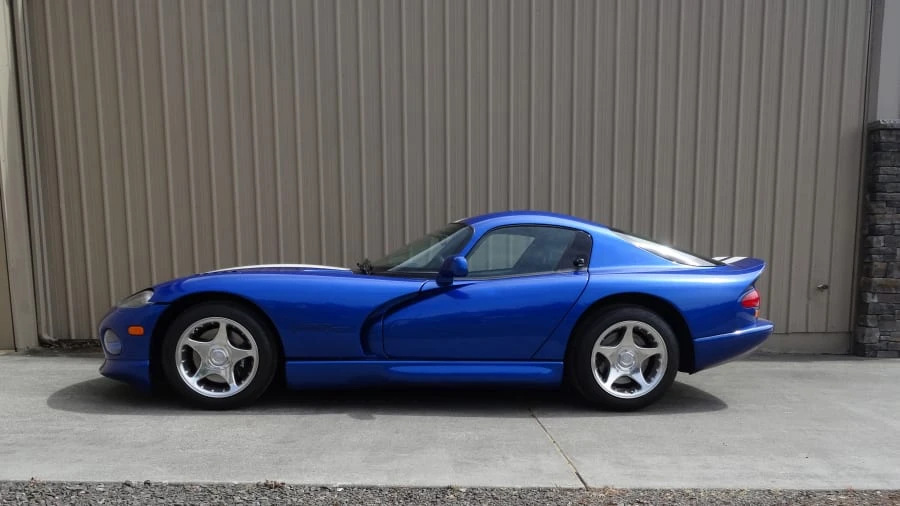 1996 Dodge Viper GTS 2nd Gen - Image 2 of 12