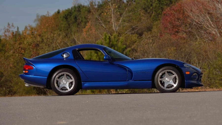 1996 Dodge Viper GTS 2nd Gen - Image 2 of 12