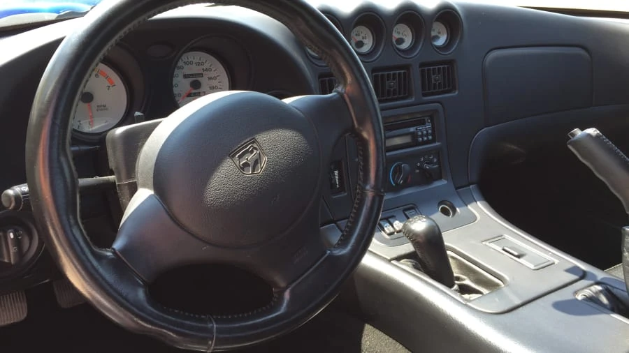 1996 Dodge Viper GTS 2nd Gen - Image 3 of 4