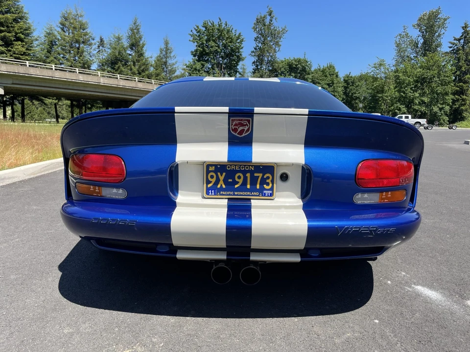 1996 Dodge Viper GTS 2nd Gen - Image 16 of 31