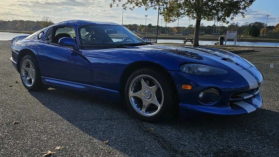 1996 Dodge Viper GTS 2nd Gen - Image 2 of 21