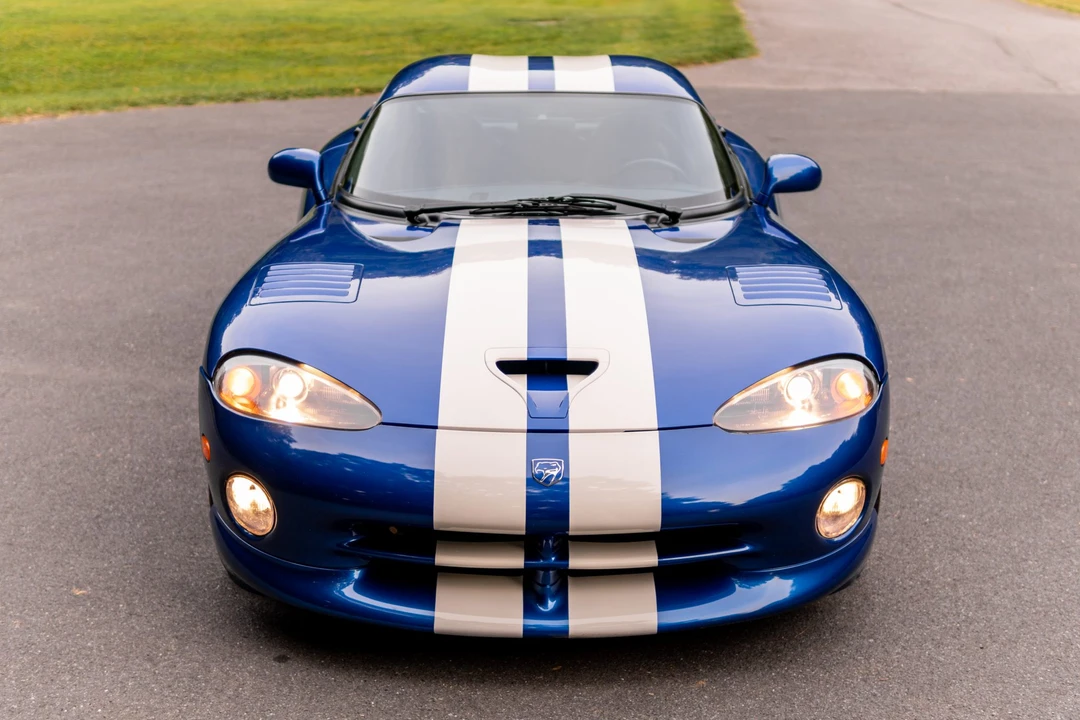 1996 Dodge Viper GTS 2nd Gen - Image 10 of 31
