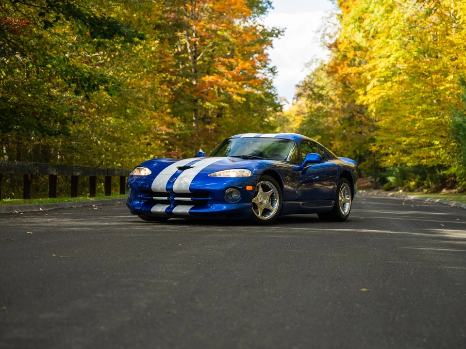 1996 Dodge Viper GTS 2nd Gen - Image 9 of 31