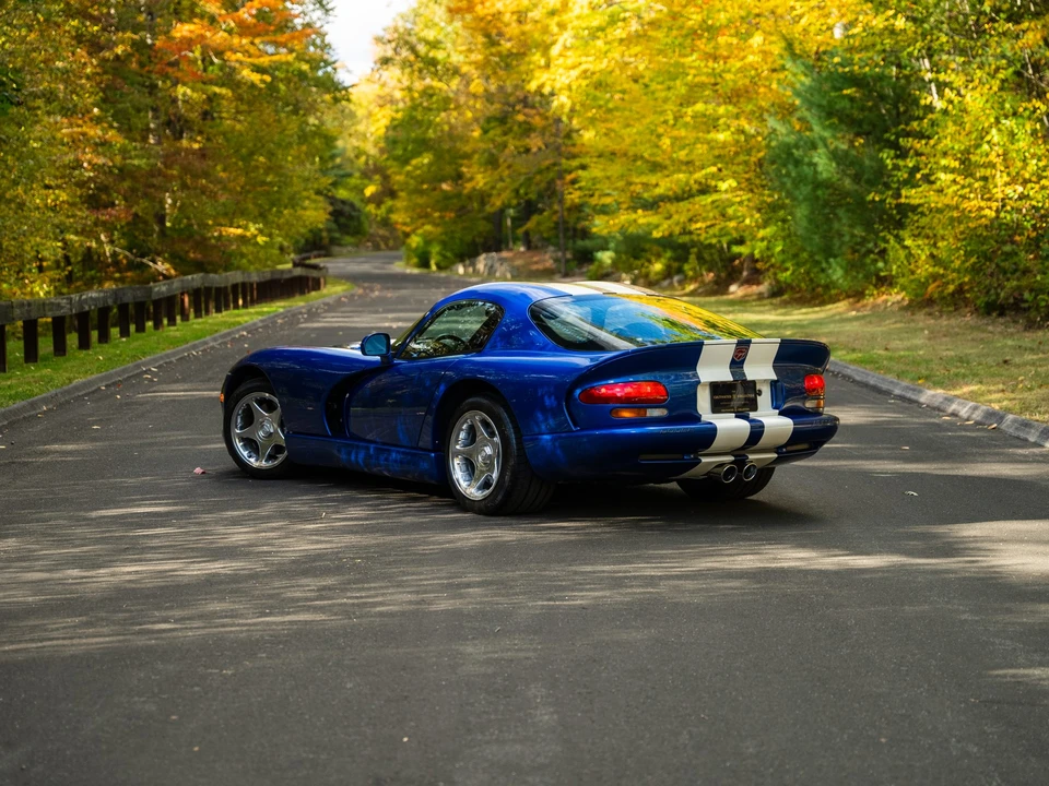 1996 Dodge Viper GTS 2nd Gen - Image 22 of 31