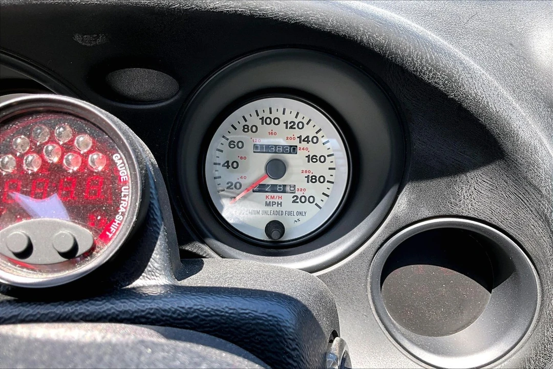 1996 Dodge Viper GTS 2nd Gen - Image 9 of 31