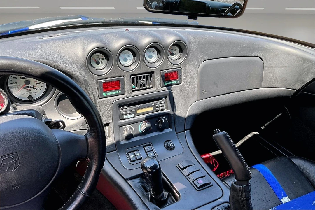 1996 Dodge Viper GTS 2nd Gen - Image 8 of 31