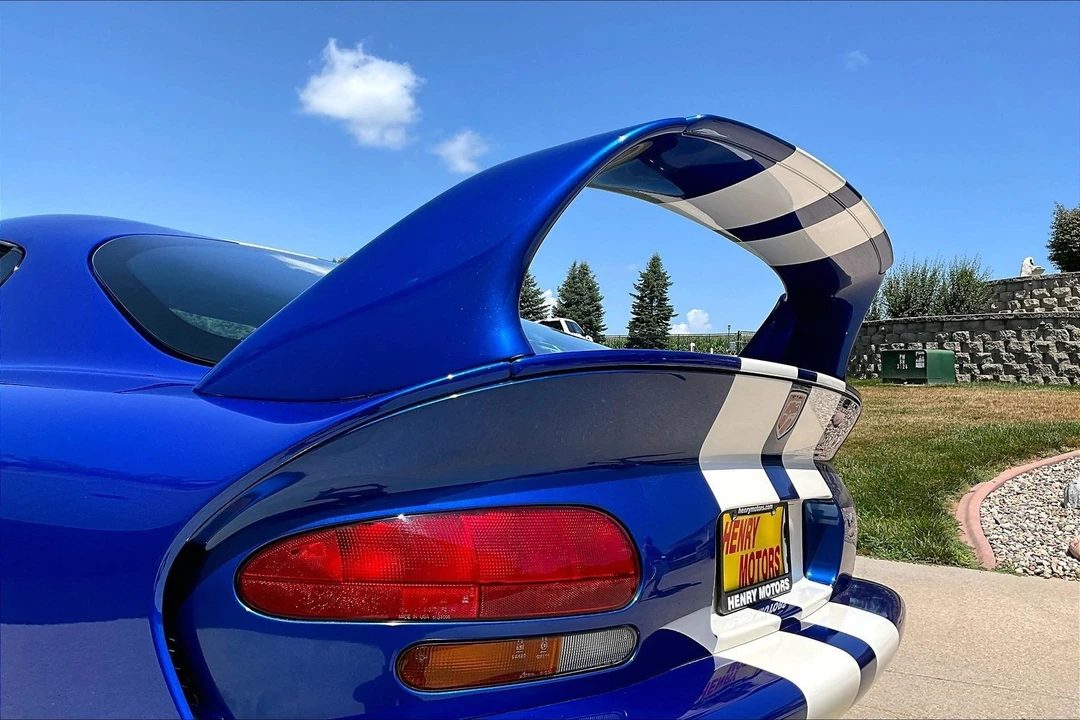 1996 Dodge Viper GTS 2nd Gen - Image 29 of 31