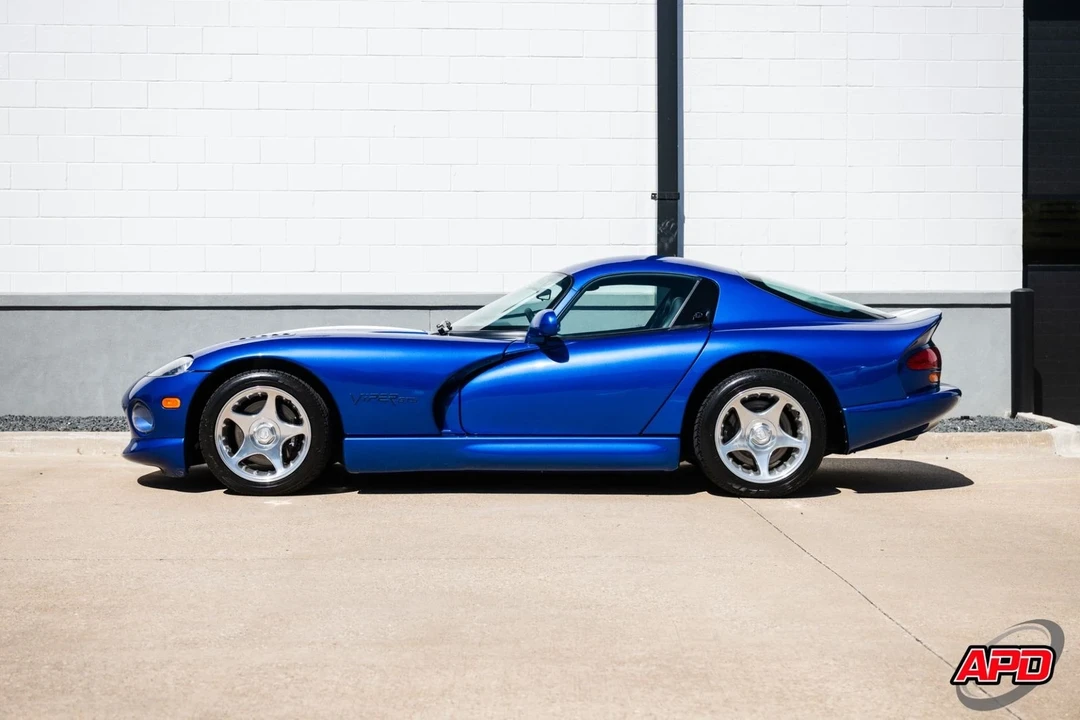 1996 Dodge Viper GTS 2nd Gen - Image 11 of 12