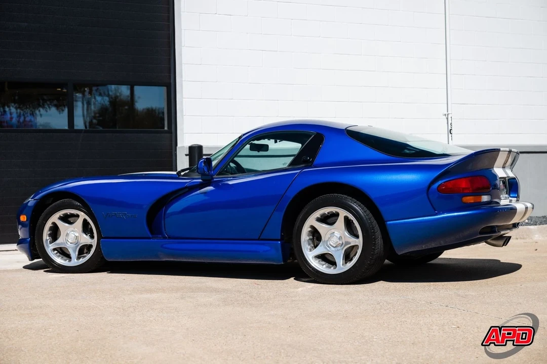 1996 Dodge Viper GTS 2nd Gen - Image 5 of 12