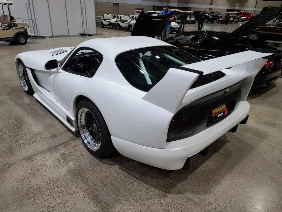 1996 Dodge Viper GTS 2nd Gen - Image 2 of 10