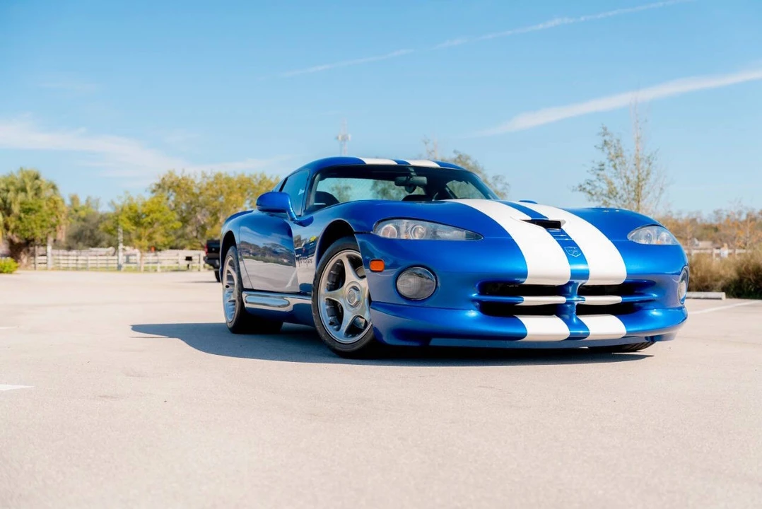 1996 Dodge Viper GTS 2nd Gen - Image 20 of 21