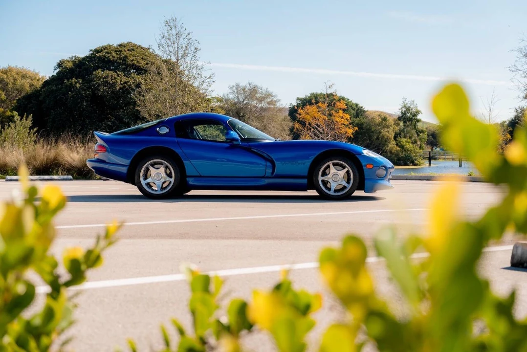 1996 Dodge Viper GTS 2nd Gen - Image 10 of 21