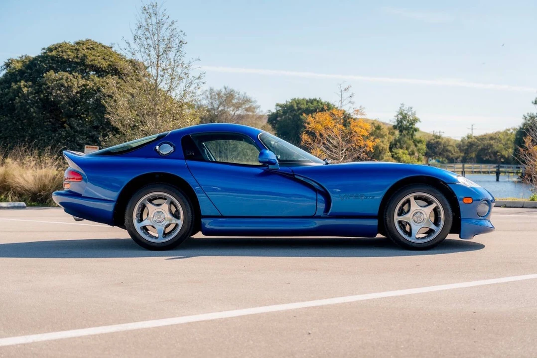 1996 Dodge Viper GTS 2nd Gen - Image 8 of 21