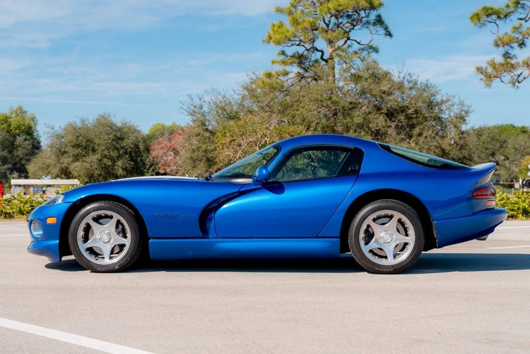 1996 Dodge Viper GTS 2nd Gen - Image 4 of 21