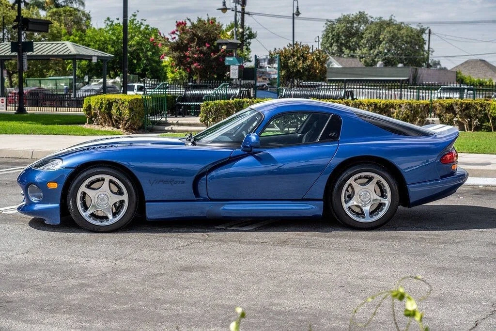 1996 Dodge Viper GTS 2nd Gen - Image 5 of 21