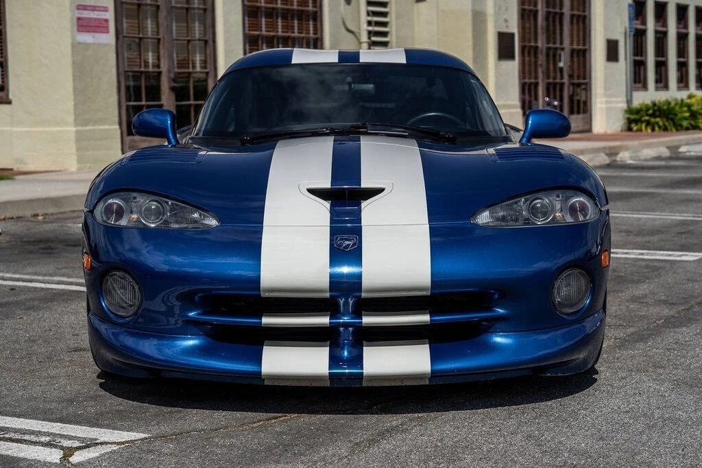 1996 Dodge Viper GTS 2nd Gen - Image 2 of 21