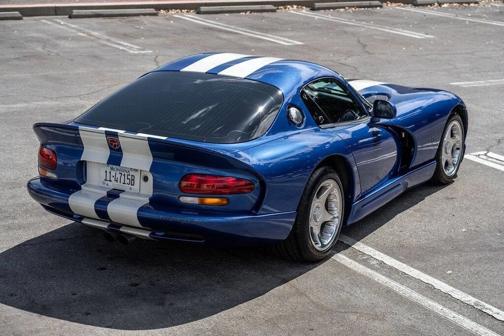 1996 Dodge Viper GTS 2nd Gen - Image 19 of 21